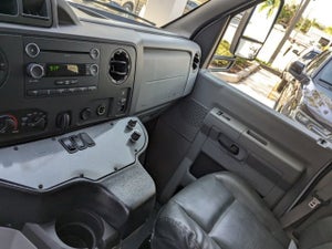 2019 Ford E-Series Cutaway Base Cutaway